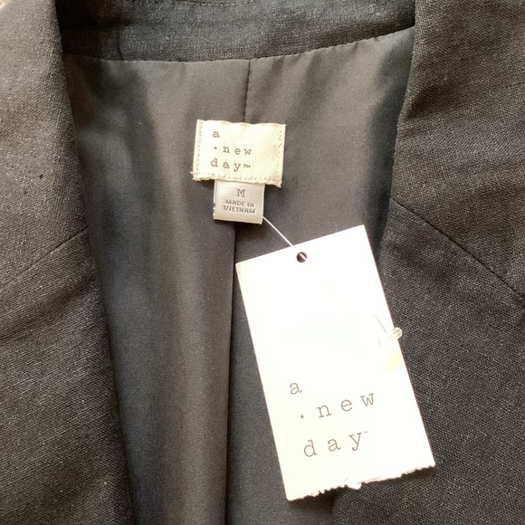 A New Day Linen Blend Black Cropped Blazer, Medium NWT - Picture 5 of 12